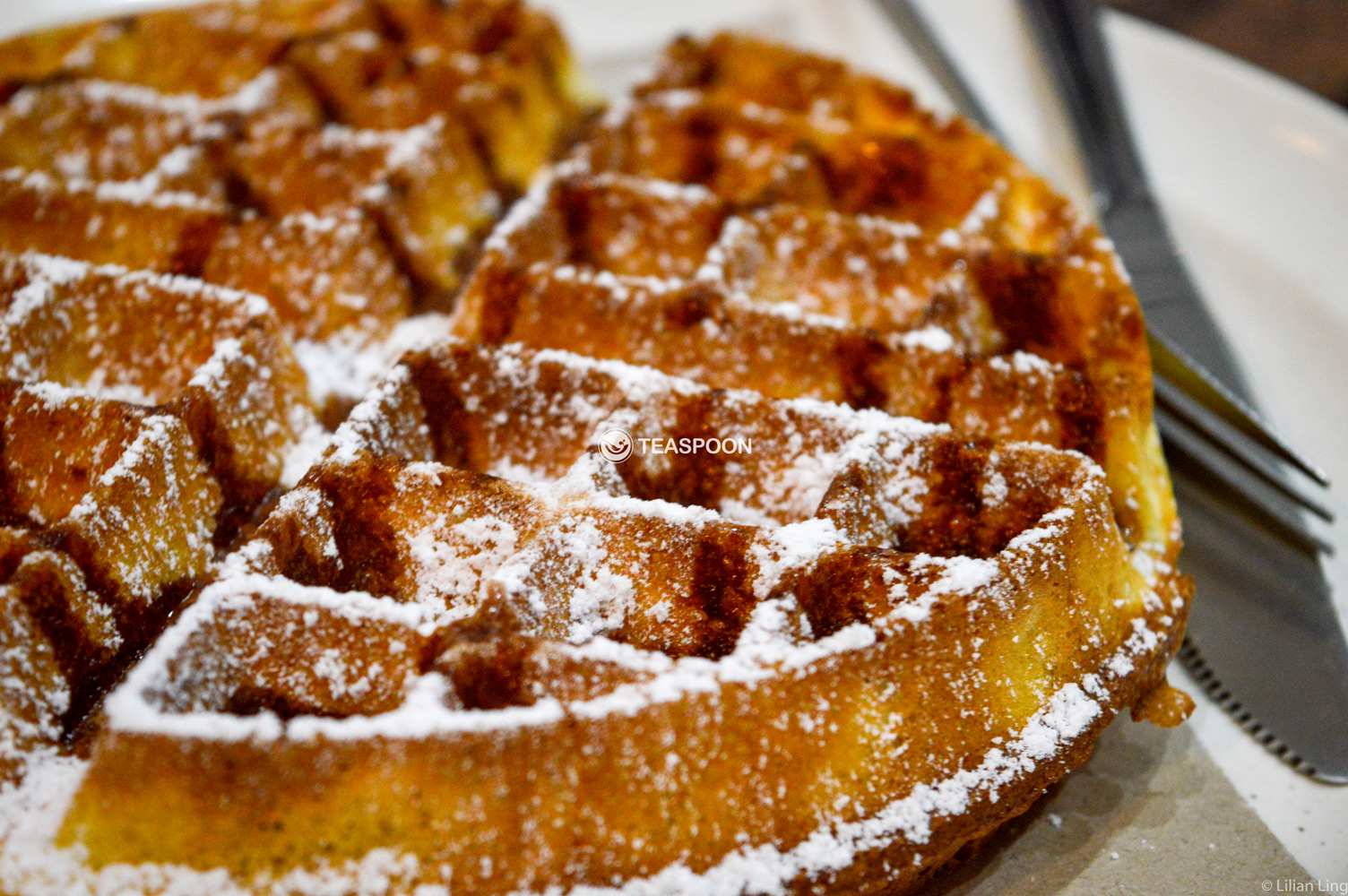 【Kuching Must Eat】Best Waffles & Ice Cream in Town! Teaspoon